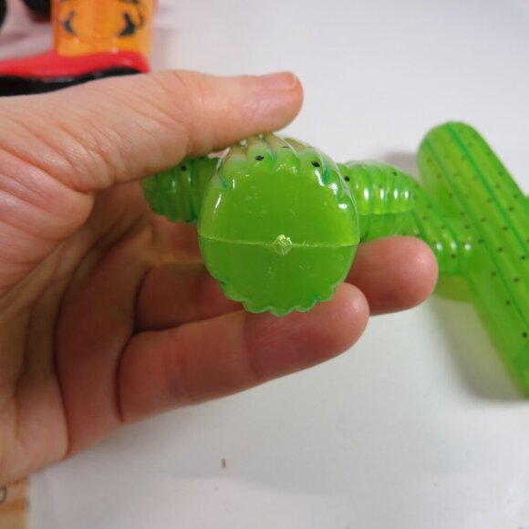 Cowboy Boots & Cactus Party Lights (NEW) Indoor light strand, Christmas Lights - Picture 10 of 15